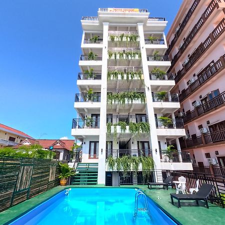 Vang Vieng Consiana Hotel מראה חיצוני תמונה