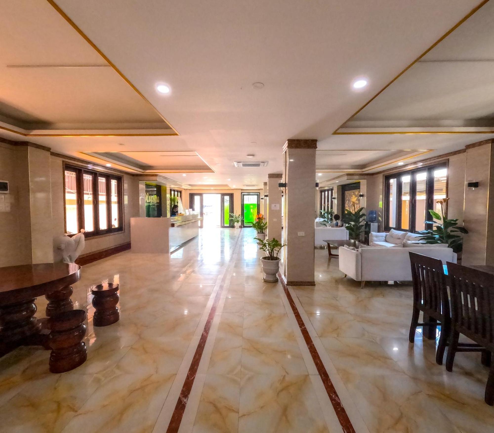 Vang Vieng Consiana Hotel מראה חיצוני תמונה