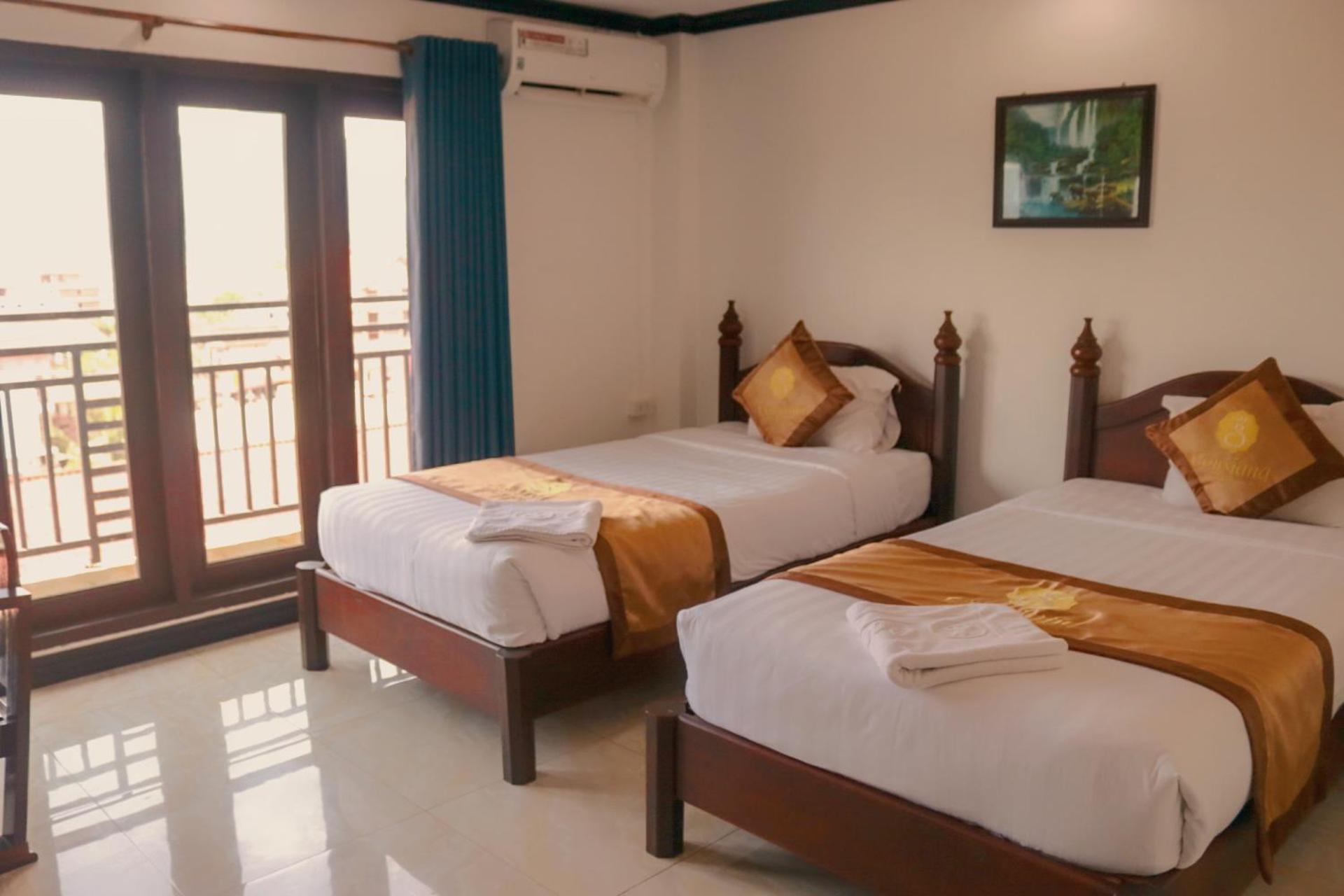 Vang Vieng Consiana Hotel מראה חיצוני תמונה