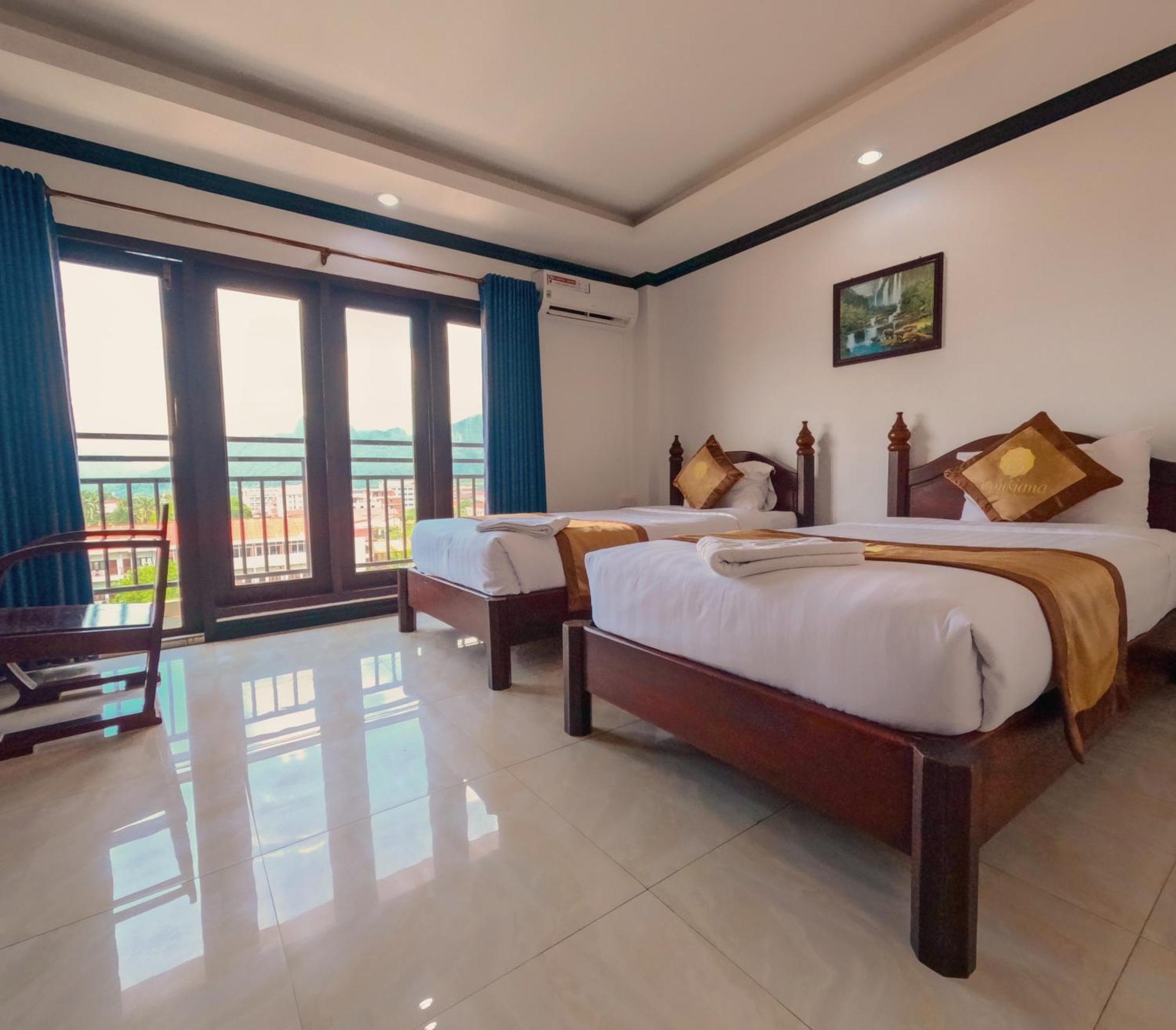 Vang Vieng Consiana Hotel מראה חיצוני תמונה