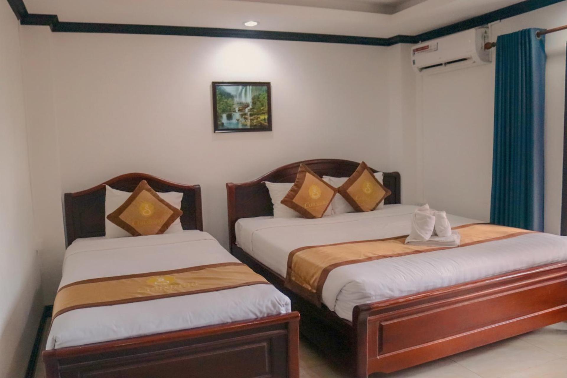 Vang Vieng Consiana Hotel מראה חיצוני תמונה