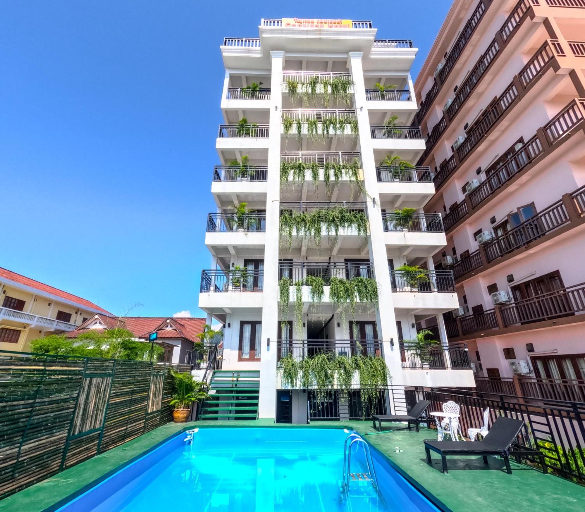 Vang Vieng Consiana Hotel מראה חיצוני תמונה